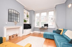 Lounge- click for photo gallery